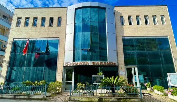 Hiqej si prokuror i SPAK-ut, lihet në burg 49-vjeçari në Sarandë/ EMRI