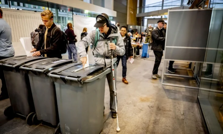Holandezët votojnë sot për zgjedhjet e treta të përgjithshme në më pak se pesë vjet
