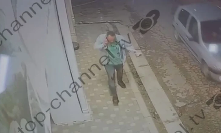 I qetë në rrugë dhe duke folur në celular/ Vrau me thikë 40-vjeçarin, publikohen pamje të autorit pas krimit