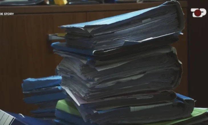 Inside Story/ Ekskluzive, “Vija e kuqe” nga Lalzi në Rodon, si u grabitën pronat e banorëve