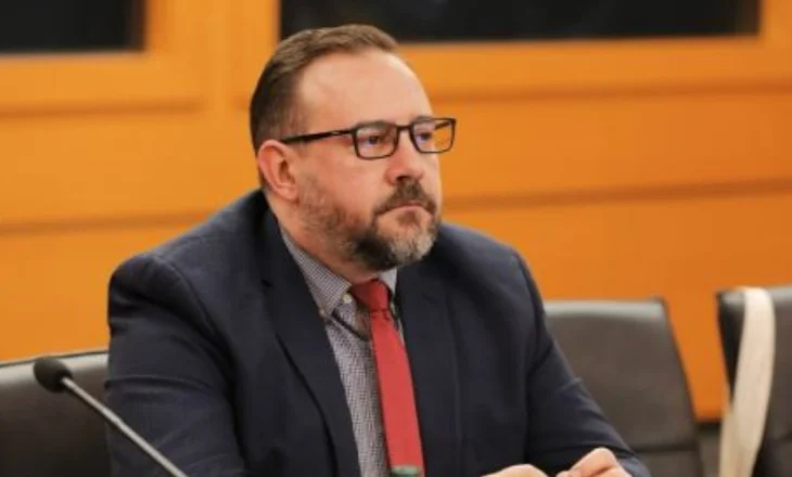 Ish-deputeti i PS, Etjen Xhafaj emërohet drejtor i Postës Shqiptare