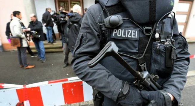 Ishin duke bërë stërvitje, polici qëllon gabimisht me armë ushtarin