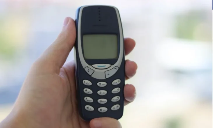 Ishte telefoni celular më i popullarizuar në botë, a e dini se çfarë do të thotë emri i tij?