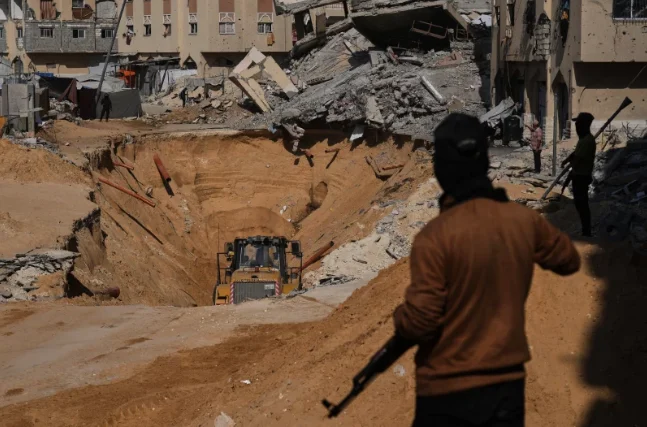 Izraeli dhe Hamasi akuzojnë njëri-tjetrin për shkelje të armëpushimit në Gaza
