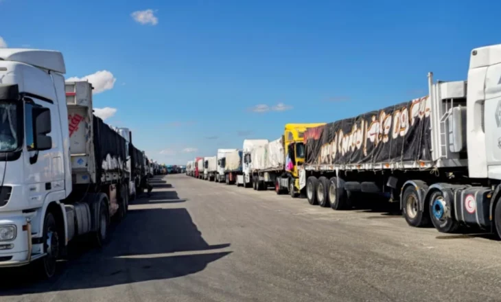 Izraeli rihap pikëkalimin në Rafah, heq dorë nga masat kundër Hamasit
