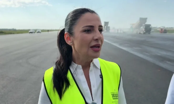Ja si Belinda Balluku përdori aeroportin e papërfunduar të Vlorës si skenë për show elektoral, aksionerët në sherr…