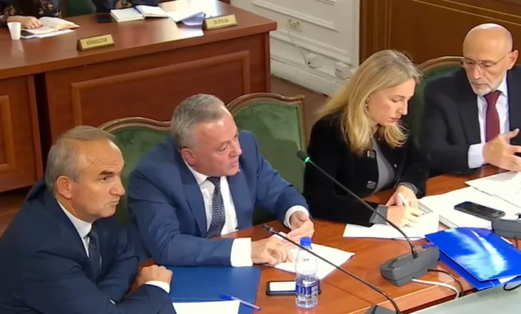 “Ju nuk keni as prokurorë të zëvendësojnë gratë kur ikin me leje lindje”, kryetarja e KLP i përgjigjet deputetit të PD: Agjenda e KLP është e ngarkuar, nuk analizojmë dot problemet që kemi