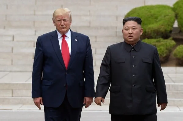 “Kam pasur një marrëdhënie shume të mirë më të”, Trump i hapur për një takim me Kim Jong Un