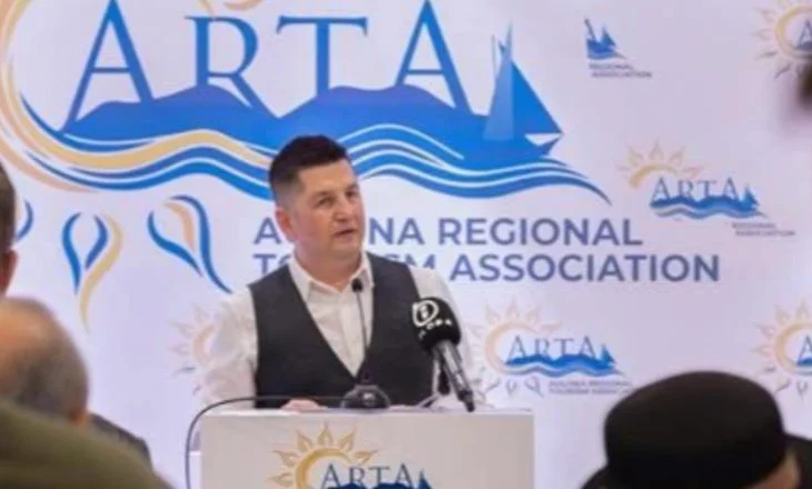 Kandidati i PD për Bashkinë e Vlorës: S’kam arsim të lartë, në atë kohë diplomat bliheshin! Bëj kurse online.