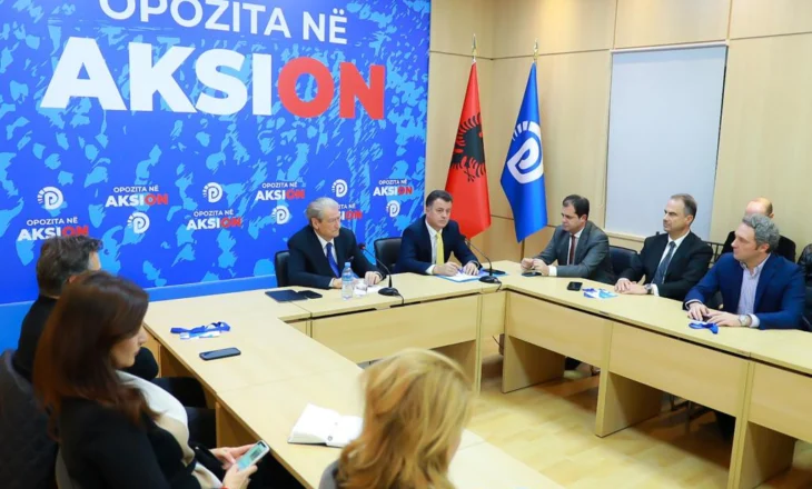 Kë do të mbështesë PD në garën për Tiranën? Në pritje të zyrtarizimit të emrit, demokratët mbledhin Kryesinë