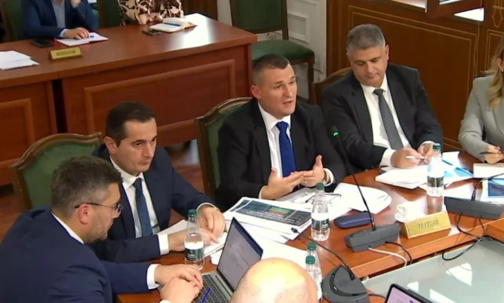 “Kemi goditur 10 nga 16 grupe kriminale të identifikuara”, Dumani në Komisionin e Ligjeve: Nga Dubai ekstraduam 8 persona në 2025