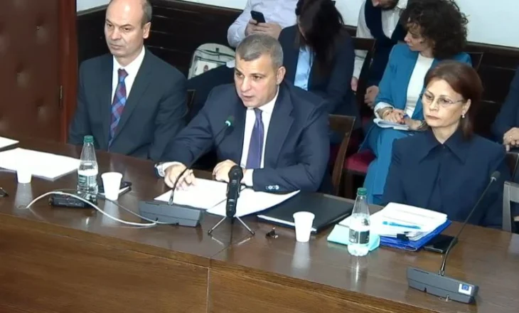 “Kërkohet llogari jashtë tagrit”/ Sejko jep alarmin: Pavarësia e Bankës së Shqipërisë është cenuar!