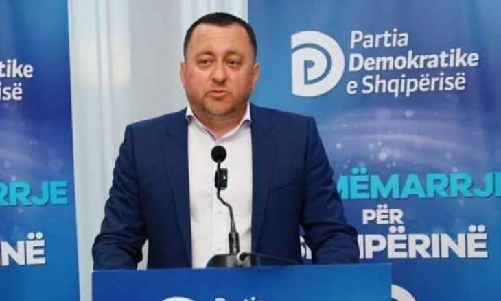Këshilltari bashkiak shpall kandidaturën si i pavarur në Vlorë