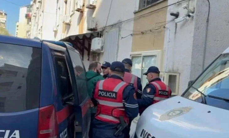 Kishte kthyer banesën e tij në bazë armësh/ 38-vjeçari përballet sot me vendimin, përpara gjykatës