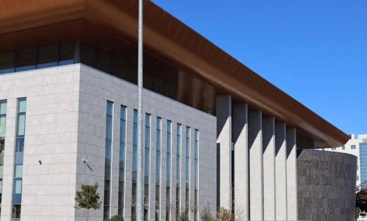 KLGJ cakton në detyrë 42 gjyqtarët e rinj, shpërndarja në 11 Gjykata! Nesër pritet betimi