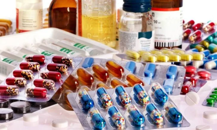 KLSH zbardh krizën në Shëndetësi: Mungesë barnash jetike, ilaçe të skaduara dhe abuzime në sistemin farmaceutik