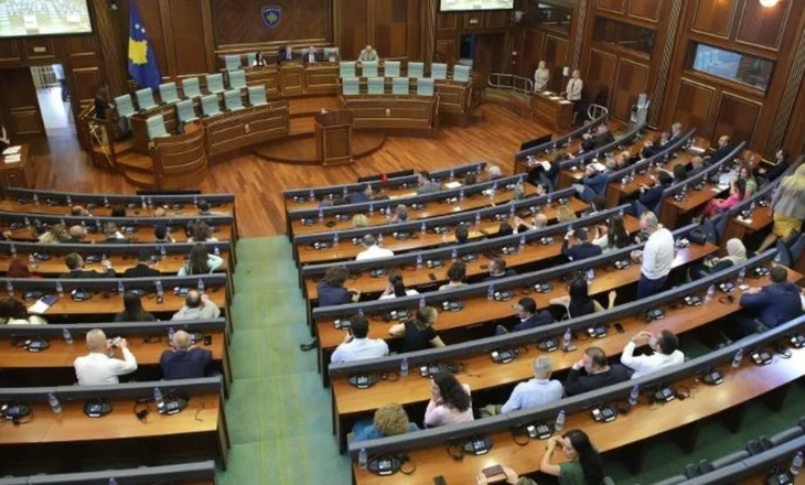 Konstituohet Kuvendi i Kosovës, Nenad Rashiç zgjidhet nënkryetari serb!