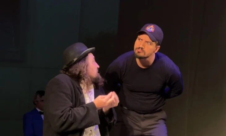 “Kopshtet e pavarura të lumturisë”, tragjikomedia e kohës moderne në teatrin “Migjeni”