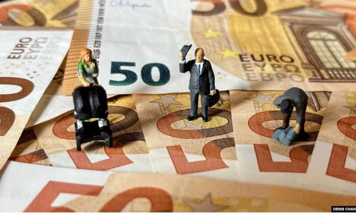 Kosova rrezikon të falimentojë si shtet. Pa qeveri nuk do ketë paga, as para për pensione, për shkollat, për ushtrinë, policinë…