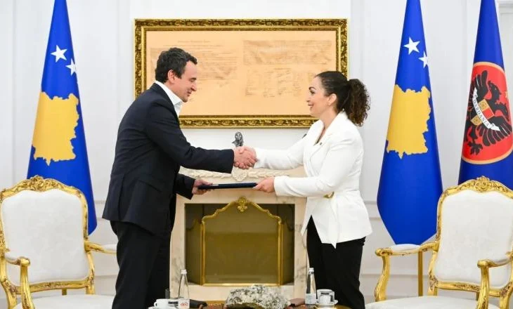 Kosovë/ Osmani mandaton Kurtin për formimin e qeverisë së re pas konstituimit të Kuvendit