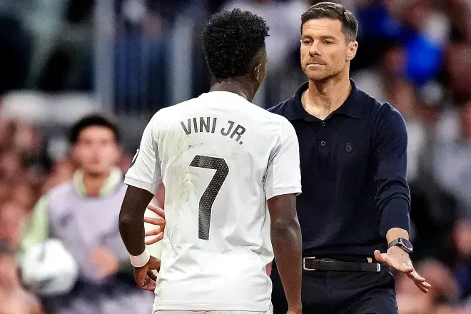 Kroos mbron Vinicius, por i jep një këshillë: As mua nuk më pëlqente kur më zëvendësonin…