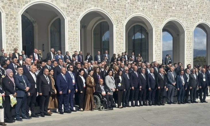 Kryebashkiaku i Fierit, Armando Subashi, në Forumin Kombëtar Urban në Azerbajxhan