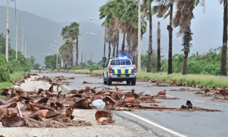 Kuba goditet nga uragani “Melissa”, qindra mijëra të evakuuar, erëra mbi 200 km/orë