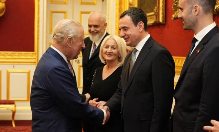 Kurti shpreh gatishmëri që Kosova t’i strehojë azilkërkuesit e refuzuar nga Britania