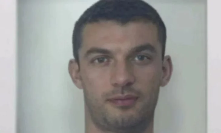 Kush është ‘Alban Qersosi’? I siguroi makinë për vrasjen e vëllezërve Haxhia, Alibej: Për Avdinë ndjeva keqardhje