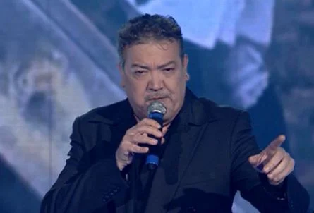 Kush po i vjedh artistët shqiptarë?