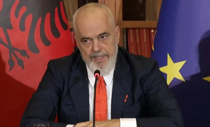 Lirimi i hapësirave publike/ Rama flet për mos heqjen e karrigeve: Luftë e përditshme. T’i shkojmë deri në fund çmontimeve