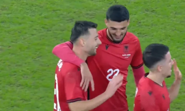 LIVE Shqipëri-Jordani/ Spektakël kuqezi, Broja asiston për Bajramin, udhëheqim me 4 gola të shënuar