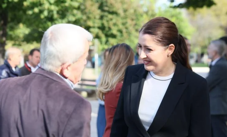 Manastirliu nis fushatën në Tiranë/ Kandidatja e PS: Do jemi në çdo njësi, do takojmë çdo qytetar