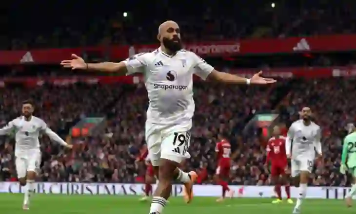 Manchester United merr fitore të madhe ndaj Liverpool-it