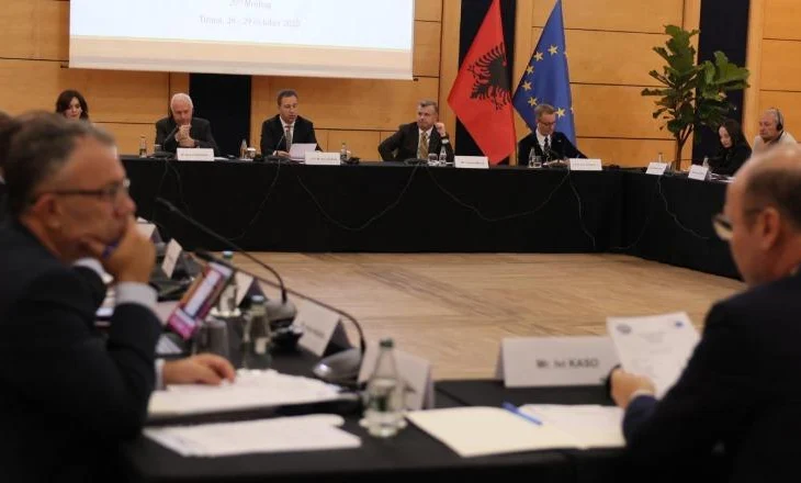 Mblidhet Komiteti Parlamentar i Stabilizim Asocimit BE-Shqipëri/ Gonzato: Qeveria shqiptare, me axhendë ambicioze për integrimin