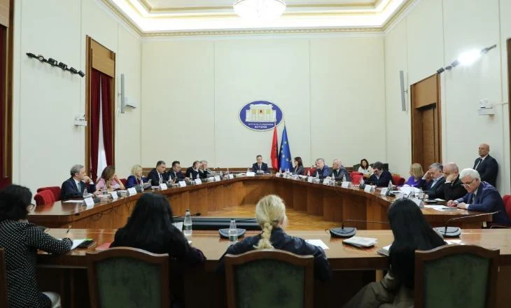 Mblidhet sot Konferenca e Kryetarëve, PD e PS kërkesa për ngritjen e komisioneve të posaçme