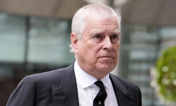 Mbreti i hoqi të gjithë titujt mbretëror, historiani britanik zbulon te paditurat e Princit Andrew: Në Tajlandë solli 40 prostituta në 4 ditë në hotel