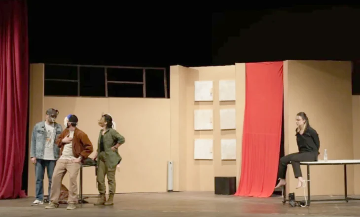 Më 30 dhe 31 tetor Teatri Shëtitës me dramën magjepsëse, “Rendi i ri”, në teatrin “Petro Marko” të Vlorës