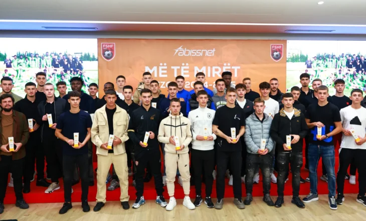 Më të mirët 2024-2025 / FSHF e Abissnet nderojnë futbollistët dhe trajnerët më të spikatur në kampionatet U15, U16, U17, U18, U19, U21