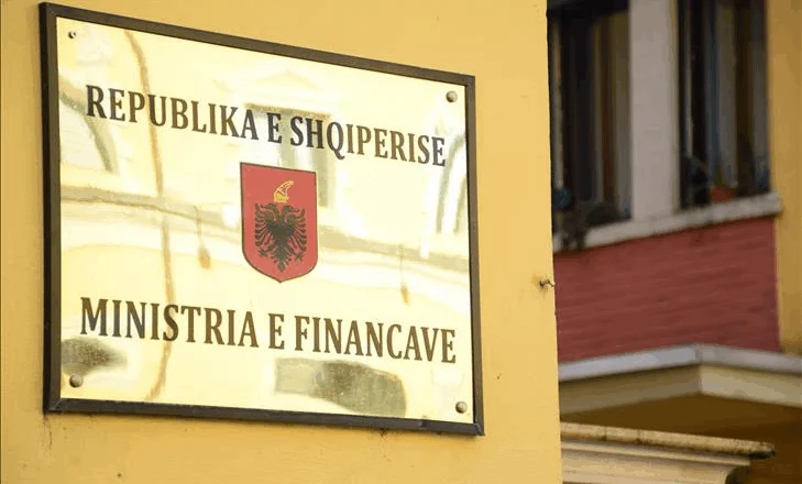 Ministri i Financave: Synojmë që të ardhurat buxhetore të shkojnë në 10 miliardë euro në fund të dekadës