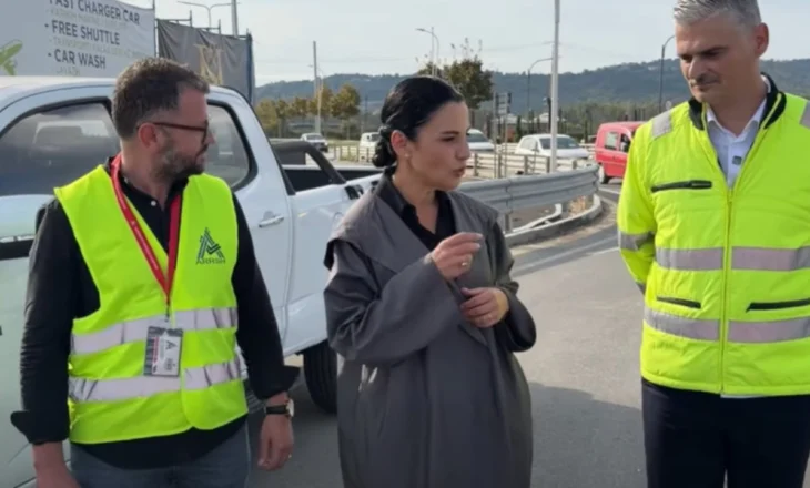 Mirëmbajtja estetike e akseve rrugore, Balluku inspekton punimet për projektin e ri të ARRSH: Shqipëria është kthyer në një pikë turistike