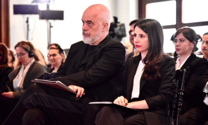 Modeli alla-shqiptar/ Rama do legalizojë lobimin, por kontratat e pagesave do i mbajë sekret