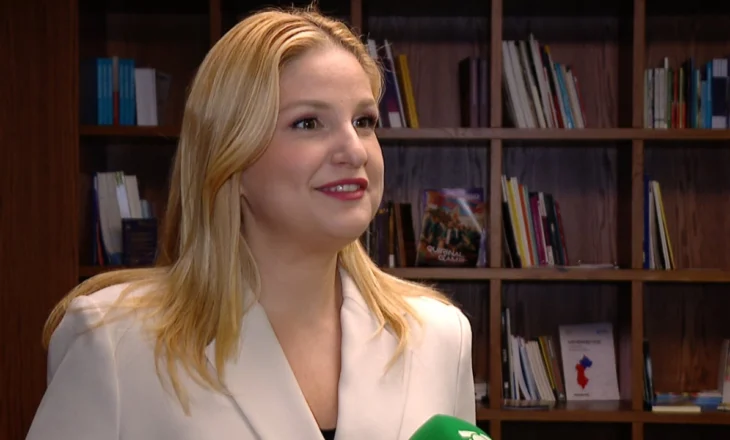 “Momenti i Shqipërisë për në BE”/ Eurodeputetja shqiptaro-suedeze flet për TCH: Shansi të anëtarësohet brenda 2030, politikanët të bashkëpunojnë