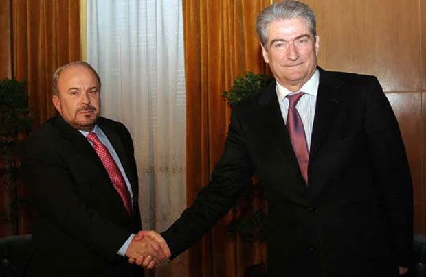 Ndarja nga jeta e Fatos Nanos, reagon Sali Berisha