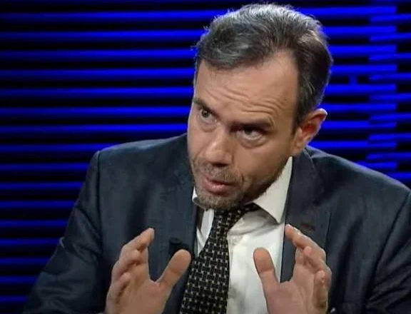 Në Shqipëri u vendos autokracia’/ Burimi: Opozita ka dy zgjedhje, ose protesta e Gjeneratës Z ose presion Marta Kos!