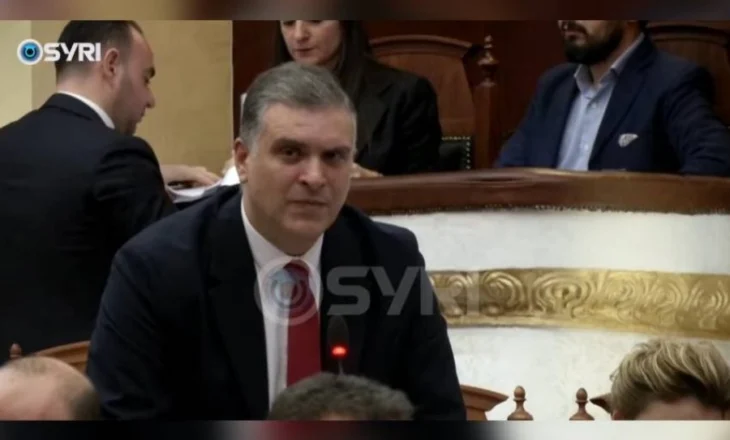 Nga kodi Omertà te dosjet për shantazh/ Blushi akuza të rënda në seancën plenare
