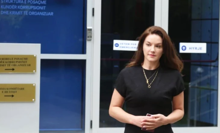 Një ditë pasi Gjykata e Larta la në qeli Veliajn, Ajola Xoxa paraqitet në SPAK