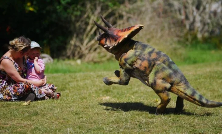 Një specie e re dinosauri e gjetur në Argjentinë, mund të jetë një nga më të vjetrat në botë