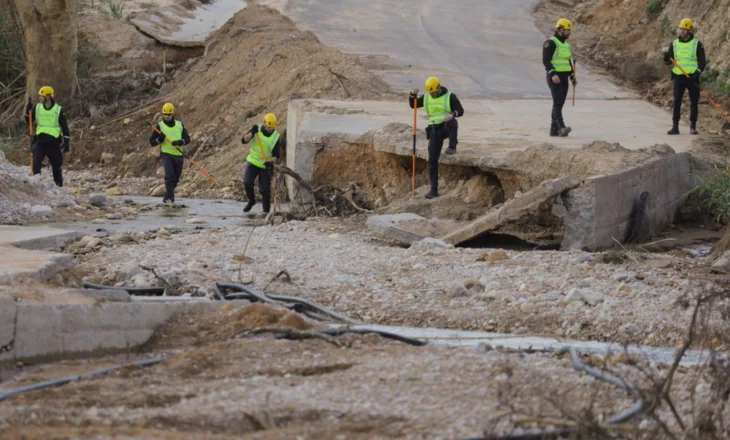 Një vit pas përmbytjeve vdekjeprurëse në Valencia, autoritetet gjejnë trupin e një 56-vjeçari i cili rezultonte i zhdukur