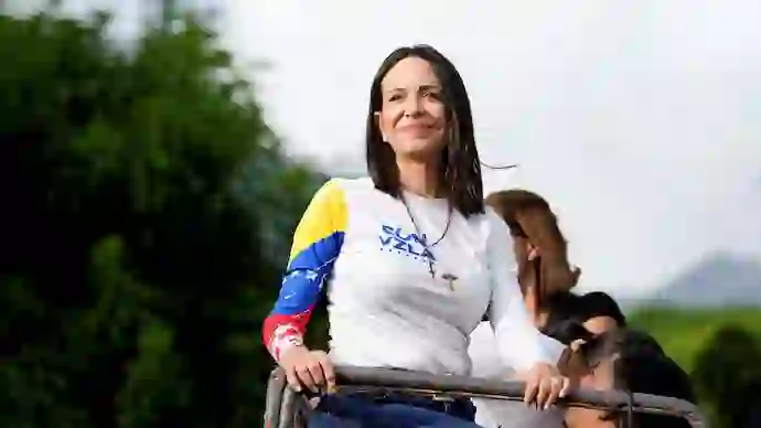 ‘Nobel për Paqen 2025’/ Maria Corina Machado merr lajmin gjatë telefonatës me Edmundo Gonzalez Urrutia: ‘Jam në shok’!